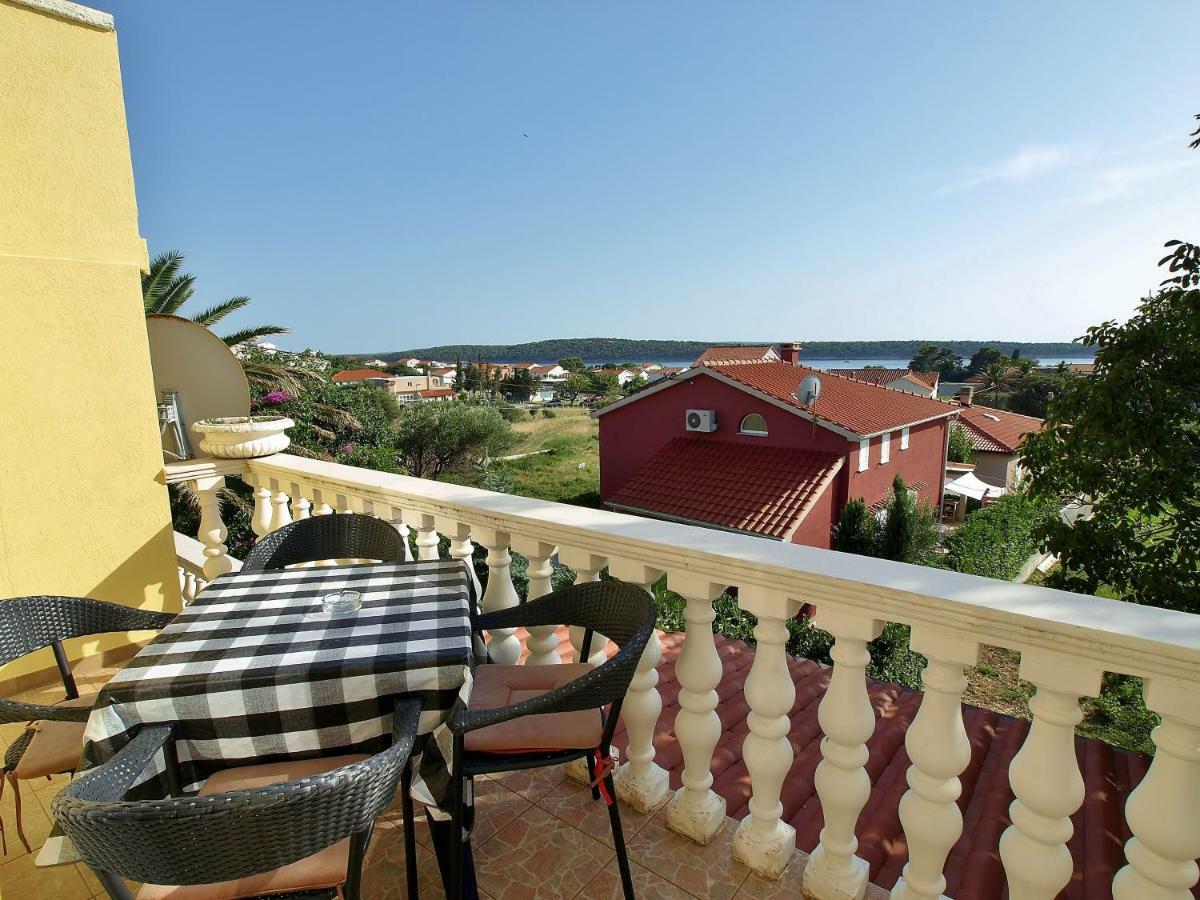 Apartments Bosiljka Rab Town Eksteriør bilde